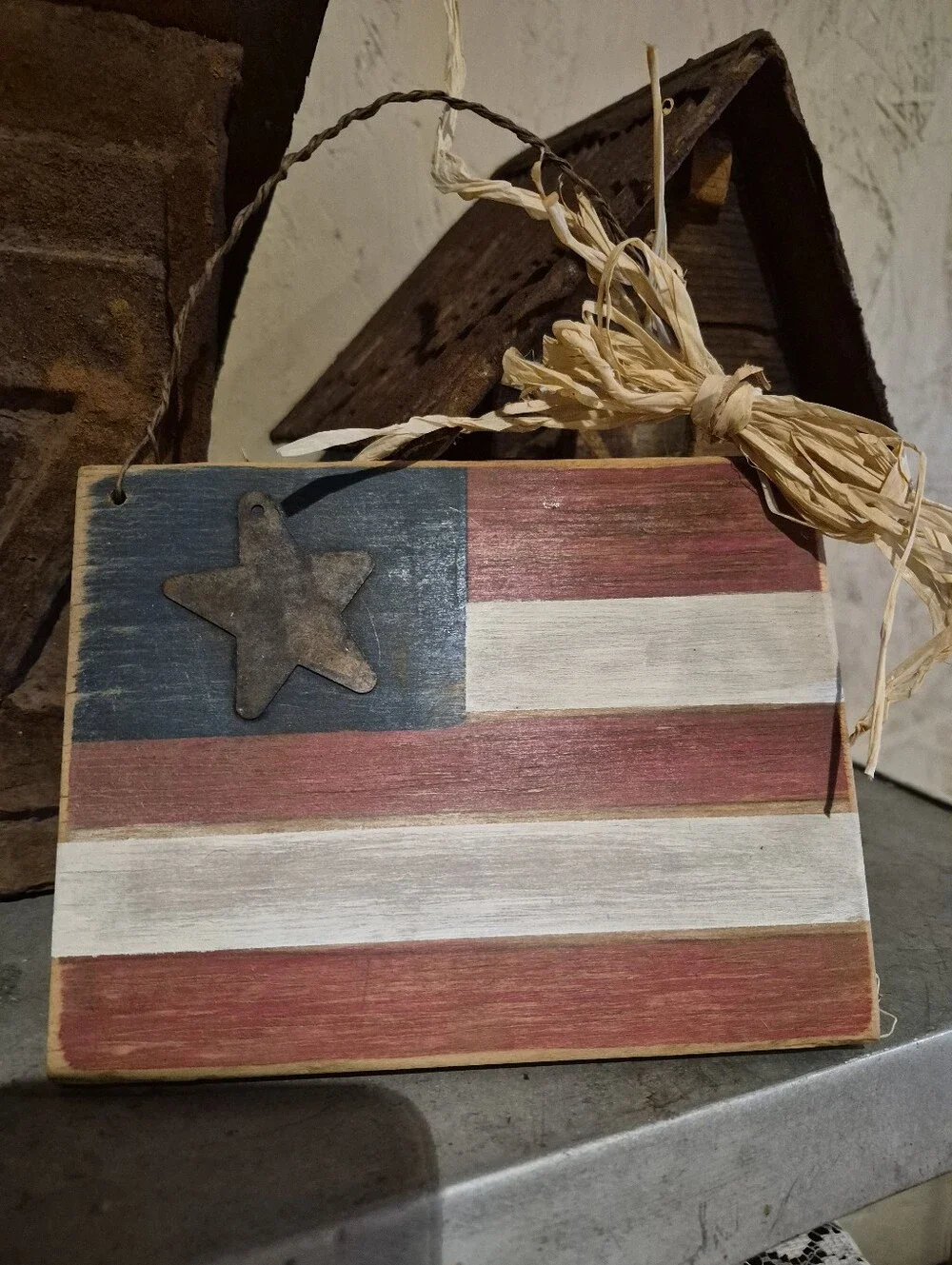 Primitive Flag - Picture 6 of 6